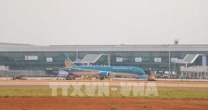 Lên phương án điều chỉnh giá dịch vụ hàng không khi giá nhiên liệu bay tăng