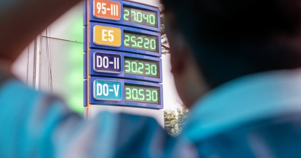 Đề xuất giảm thuế nhập khẩu ưu đãi với xăng dầu về 0% tới 30/6