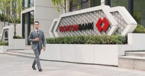 [LIVE] ĐHĐCĐ Techcombank: Bất ngờ dự chia cổ tức 7% bằng tiền, thưởng cổ phiếu tỷ lệ 60%, tăng vốn điều lệ lên cao nhất hệ thống