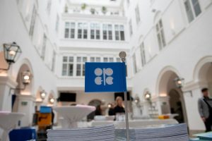 UAE tuyên bố rời nhóm OPEC và OPEC