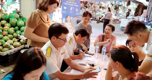 Nâng ngưỡng miễn thuế hộ kinh doanh: Chuyên gia lo ngại doanh nghiệp 'xé nhỏ' doanh thu để được hưởng lợi