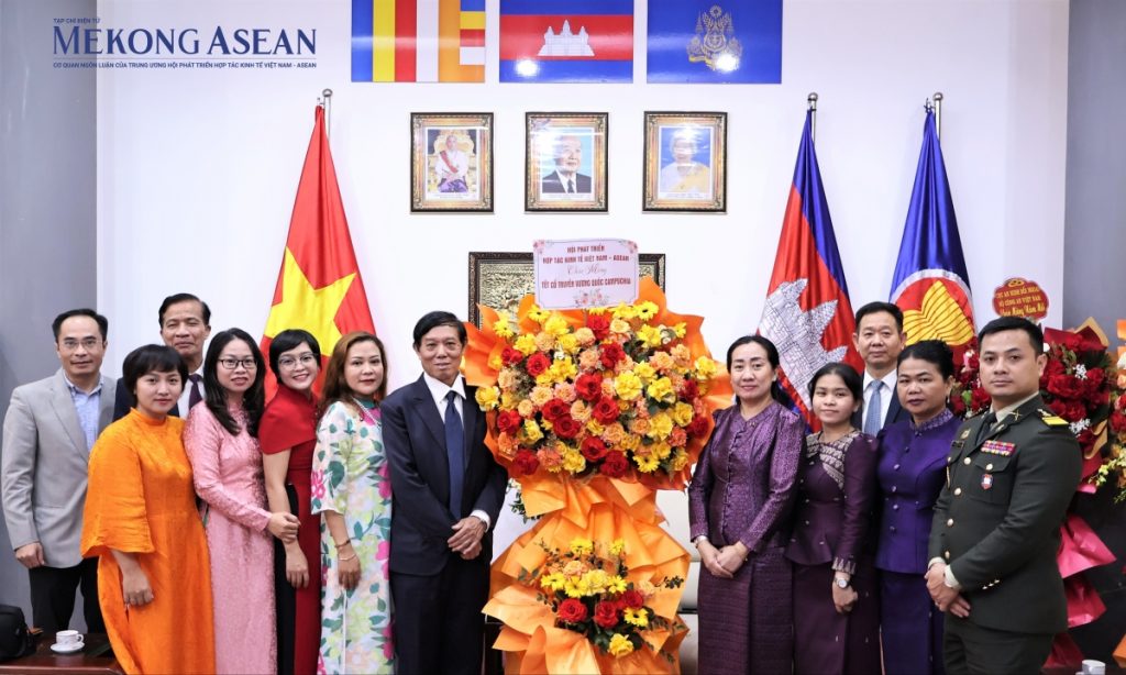 Thúc đẩy giao thương giữa cộng đồng doanh nghiệp Việt Nam Campuchia缩略图 Thúc đẩy giao thương giữa cộng đồng doanh nghiệp Việt Nam Campuchia