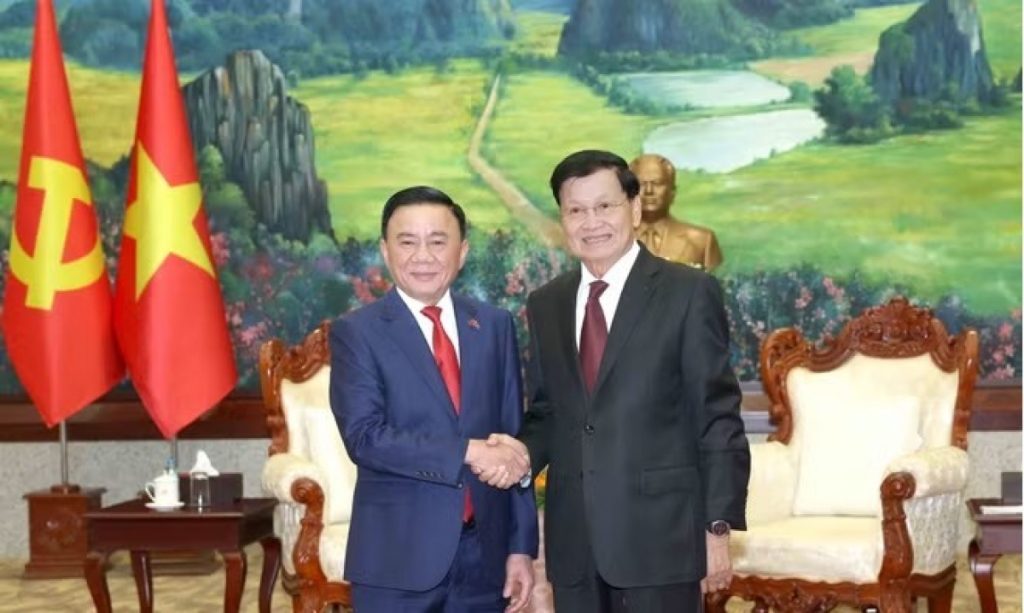 Thường trực Ban Bí thư Trần Cẩm Tú hội kiến Tổng Bí thư Chủ tịch nước Lào缩略图 Thường trực Ban Bí thư Trần Cẩm Tú hội kiến Tổng Bí thư Chủ tịch nước Lào