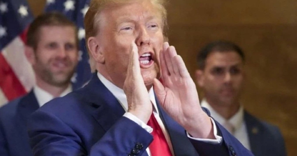 Hé lộ một thiệt hại kinh tế nghiêm trọng khiến Iran buộc phải mở cửa eo biển Hormuz