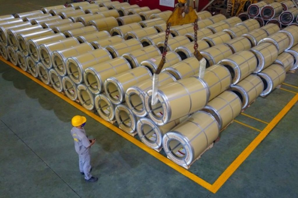 Lợi nhuận Hoa Sen giảm sâu gia tăng vay nợ