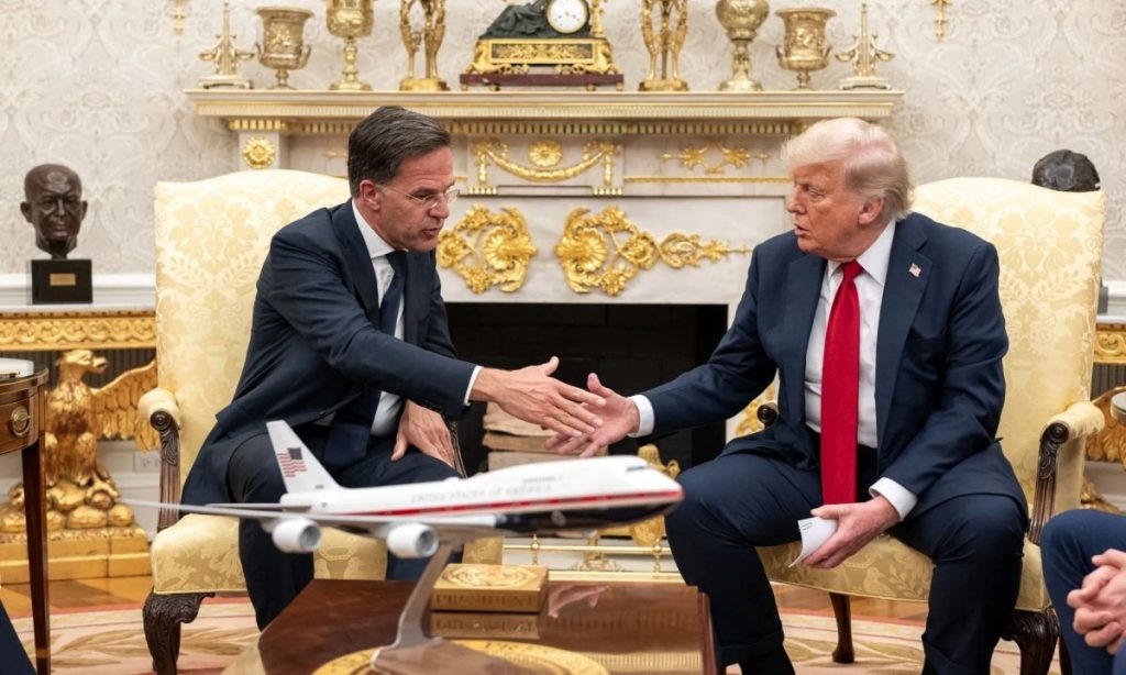 Ông Trump Eo biển Hormuz là phép thử của Mỹ với NATO缩略图 Ông Trump Eo biển Hormuz là phép thử của Mỹ với NATO