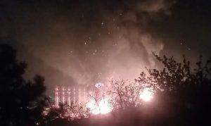 Nhà máy lọc dầu Nga bị Ukraine tấn công liên tiếp