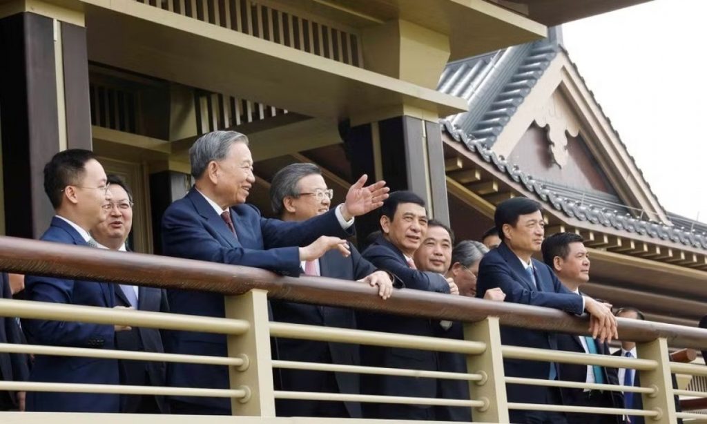 Tổng Bí thư Chủ tịch nước Tô Lâm thăm Khu mới Hùng An của Trung Quốc缩略图 Tổng Bí thư Chủ tịch nước Tô Lâm thăm Khu mới Hùng An của Trung Quốc