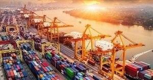 Việt Nam nhập siêu 3,64 tỷ USD trong quý I