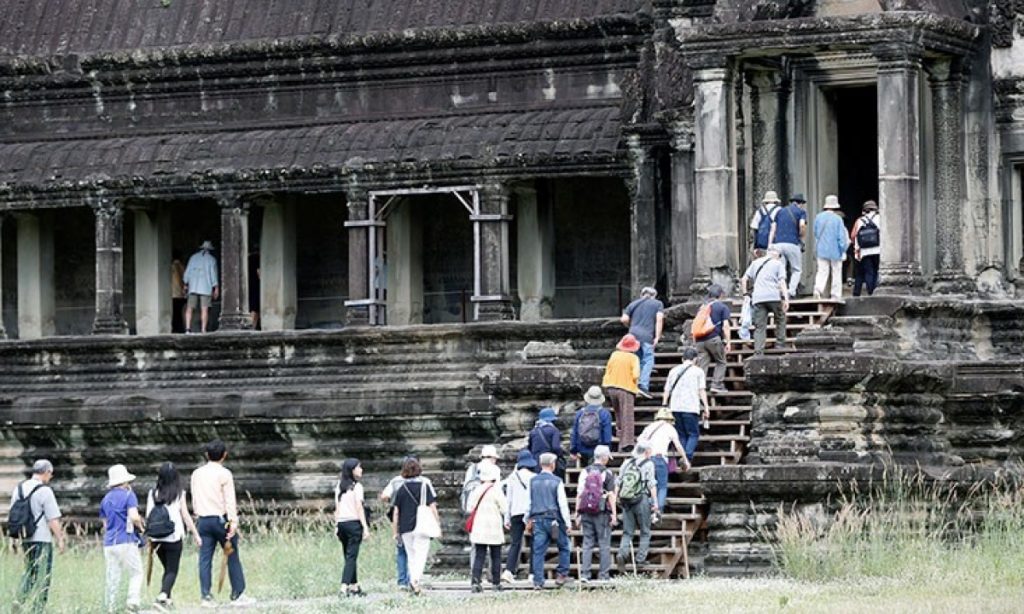 Campuchia Khách quốc tế đến Angkor Wat giảm hơn 32 trong 4 tháng
