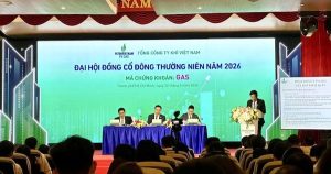 ĐHĐCĐ PV GAS: Ước lãi hơn 8.000 tỷ đồng sau 6 tháng, lãnh đạo nói về cuộc đua LNG