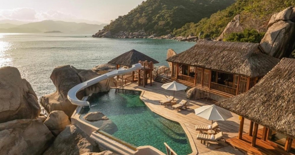 Doanh nghiệp sở hữu resort sang chảnh bậc nhất Việt Nam không đủ tư cách đại chúng