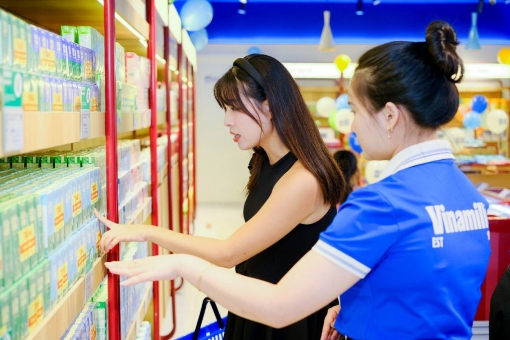 Người tiêu dùng ngày càng khắt khe buộc ngành sữa Việt Nam phải nâng chuẩn