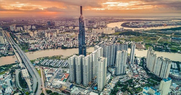 Moody’s Analytics điều chỉnh dự báo kinh tế châu Á và Việt Nam sau cú sốc Trung Đông