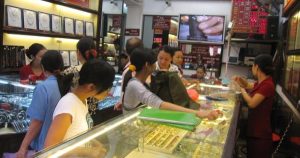 Thị trường vàng chờ tín hiệu mới từ Fed và Trung Đông