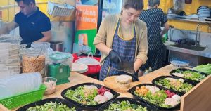 Nỗi sợ của chủ quán ăn thời 'bóc phốt'