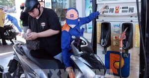 Xăng E10: Bước chuyển xanh và những yêu cầu minh bạch
