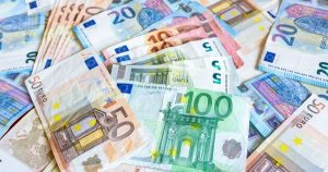 Tỷ giá euro ngày 28/5: Giảm hàng loạt tại nhiều ngân hàng, có nơi mất mốc 30.000 VND/EUR chiều mua vào