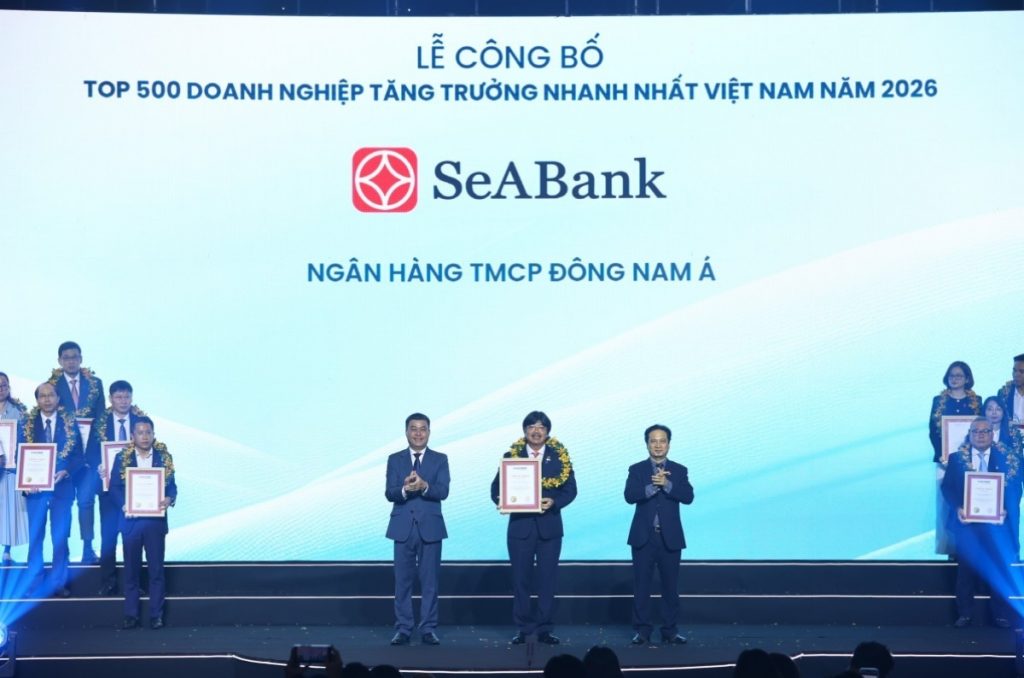 SeABank lần thứ 7 vào FAST500 củng cố nền tảng tăng trưởng bền vững