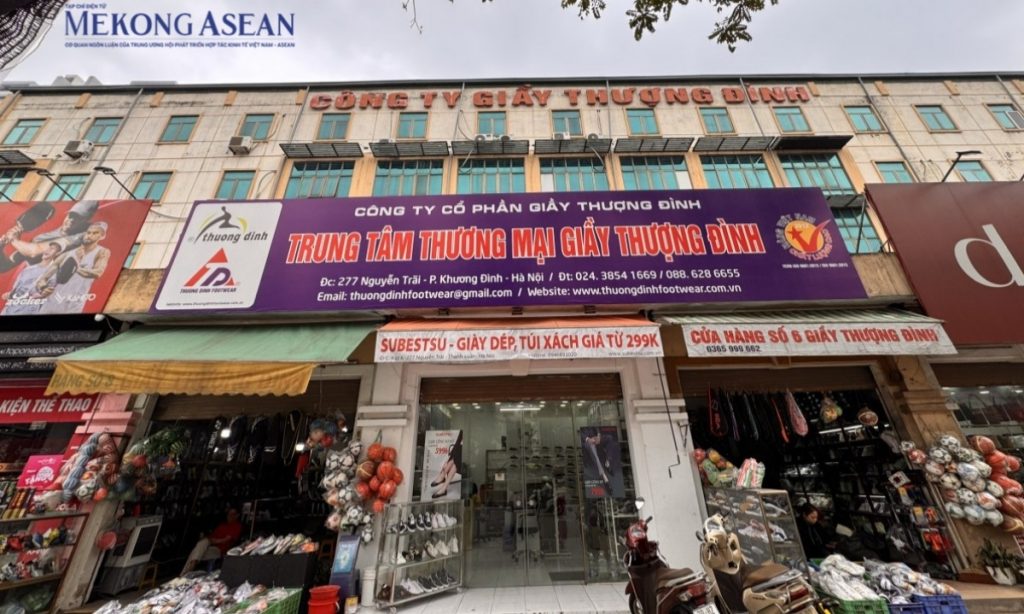 Vinaconex đăng ký mua 24 vốn điều lệ Giầy Thượng Đình缩略图 Vinaconex đăng ký mua 24 vốn điều lệ Giầy Thượng Đình