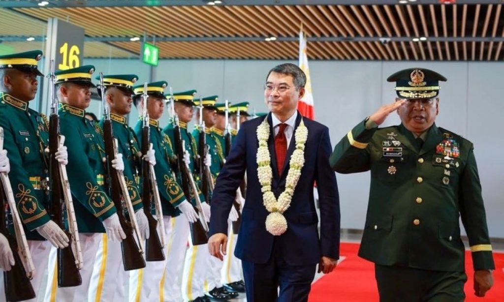 Thủ tướng Lê Minh Hưng tới Philippines tham dự Hội nghị Cấp cao ASEAN 48