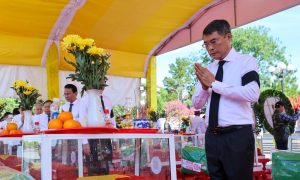 Thủ tướng dự lễ truy điệu an táng hài cốt liệt sĩ tại tỉnh Quảng Trị