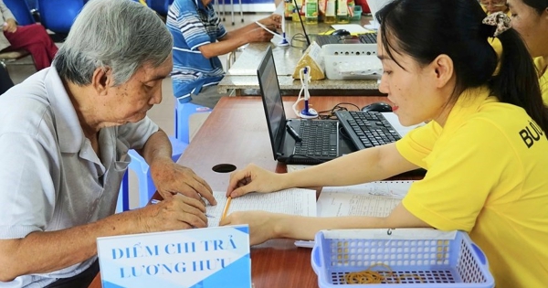 Lương cơ sở, lương hưu và trợ cấp bảo hiểm xã hội sẽ được tăng từ 1/7