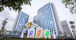 Cổ phiếu FPT rơi về vùng giá thấp nhất cuối năm 2023, khối ngoại bán ra gần 14.100 tỷ đồng
