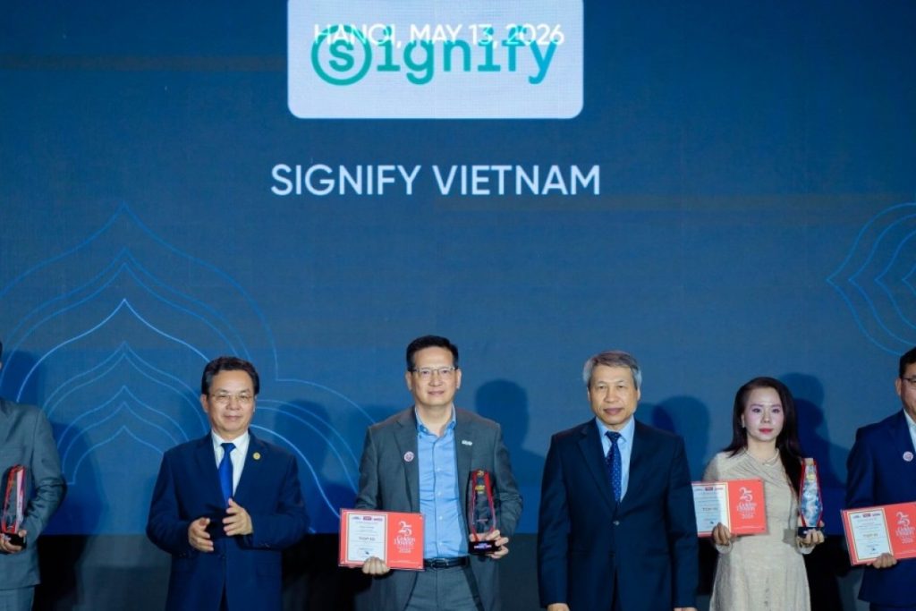 Signify Việt Nam tiên phong trong giải pháp chiếu sáng bền vững và tiết kiệm năng lượng