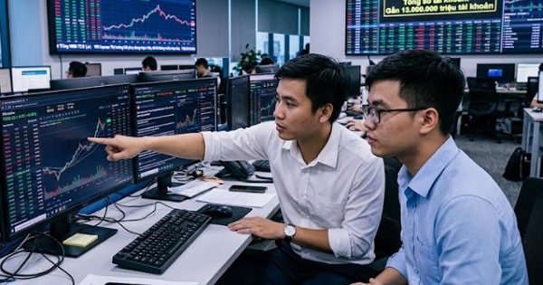Lượng tài khoản chứng khoán mở mới giảm 30% sau tháng bùng nổ