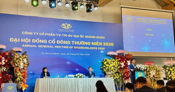 [LIVE] ĐHĐCĐ Hoàng Quân: Chủ tịch HQC thừa nhận giá cổ phiếu hơn 2.000 đồng phản ánh thực trạng doanh nghiệp