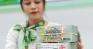 Lợi nhuận hai ngân hàng được dự báo tăng trên 50% trong quý II