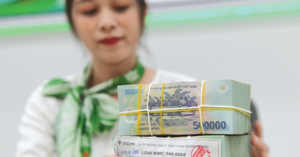 Lợi nhuận hai ngân hàng được dự báo tăng trên 50% trong quý II