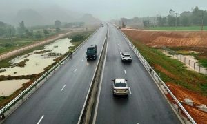 Bộ Xây dựng lấy ý kiến địa phương mở rộng cao tốc Bắc Nam lên 6 làn xe