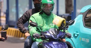 Hơn thập kỷ tài xế công nghệ 'mắc kẹt trong vỏ bọc đối tác'