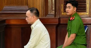 Cựu cán bộ ngân hàng bị cáo buộc gian dối, lừa hơn 17 tỷ đồng