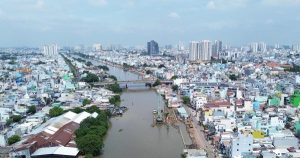 [Photostory] Hiện trạng bờ Bắc kênh Đôi sau hơn một năm khởi công dự án 7.300 tỷ đồng