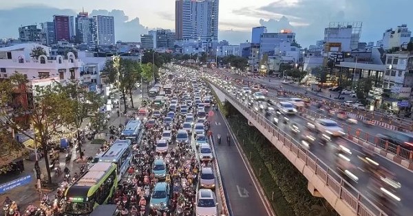 Đề xuất mở rộng vùng kiểm soát xe xăng, dầu ở TP HCM