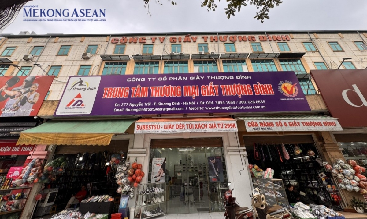 Vinaconex hoàn tất mua vào 24 vốn điều lệ Giầy Thượng Đình