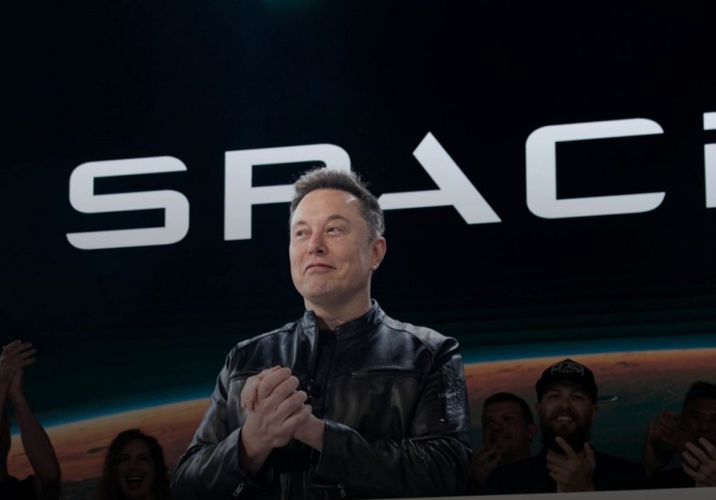 Cổ phiếu SpaceX tăng gần 20 sau 3 ngày niêm yết
