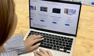 Apple tăng giá MacBook iPad