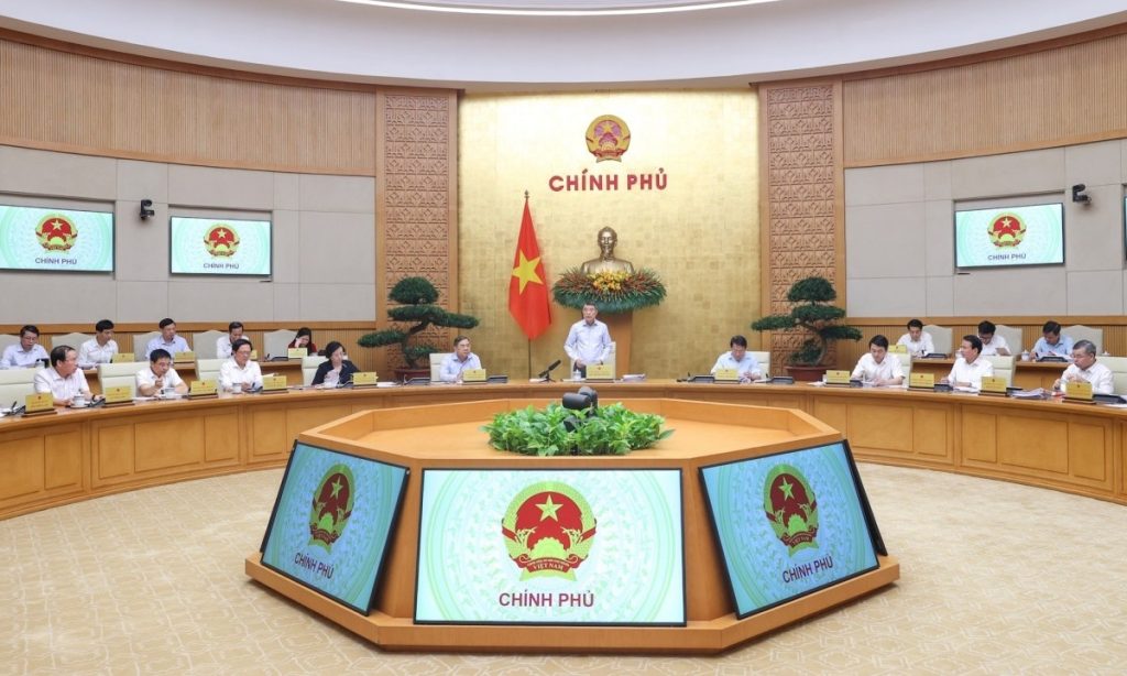 Hoàn thiện thể chế tạo động lực cho tăng trưởng hai con số