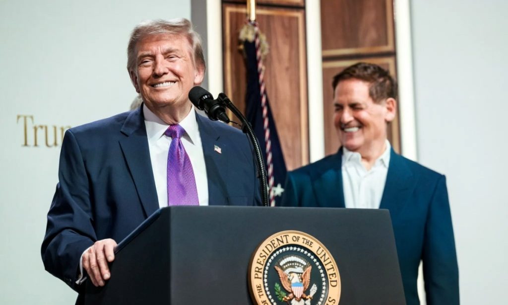 Ông Trump Eo biển Hormuz sẽ mở hoàn toàn vào ngày 19 6