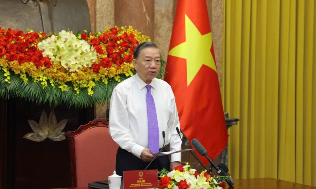 Tổng Bí thư Chủ tịch nước phát biểu tại buổi gặp mặt 100 tấm gương tiêu biểu
