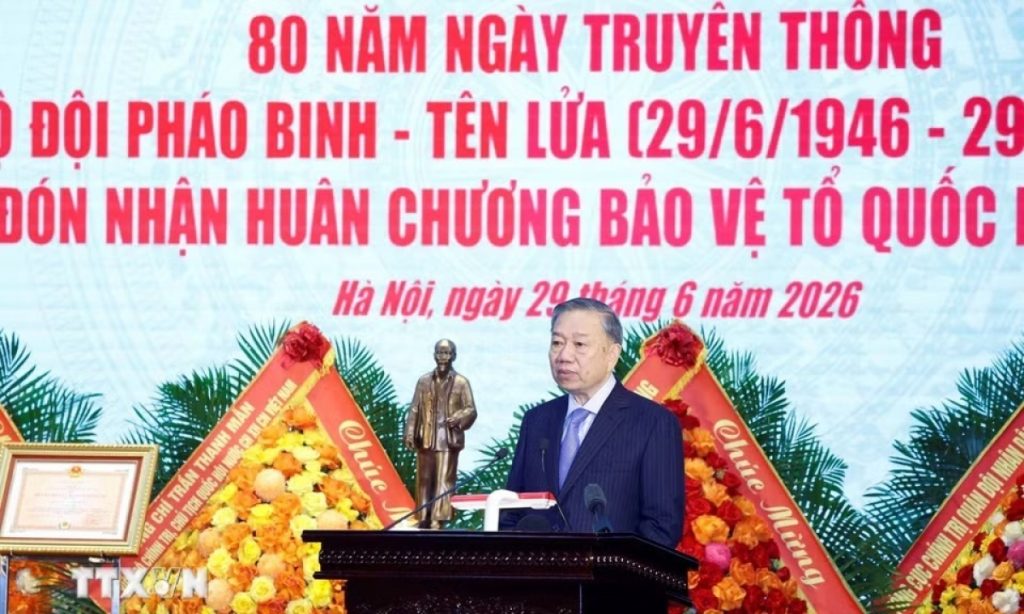 Xây dựng lực lượng pháo binh tên lửa tinh gọn làm chủ công nghệ hiện đại