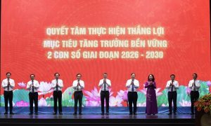 Thủ tướng phát động phong trào thi đua tăng trưởng bền vững 2 con số