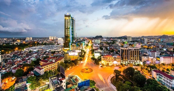 Thấy gì từ 11 địa phương có tăng trưởng GRDP dưới 8% thấp nhất cả nước?