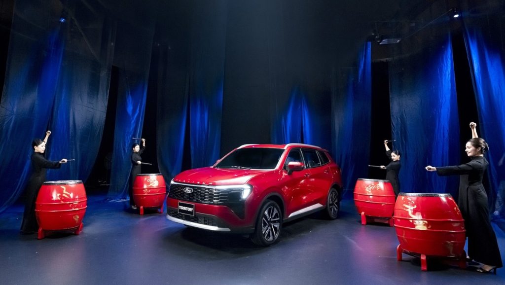 Ford Territory Platinum sẽ giao đến khách hàng Việt từ cuối tháng 8 2026缩略图 Ford Territory Platinum sẽ giao đến khách hàng Việt từ cuối tháng 8 2026