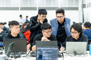 Vingroup tăng tốc đào tạo 20 000 nhân tài AI thực chiến
