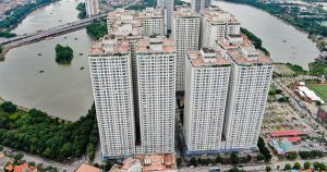 ‘Chiến thần' chốt đơn BĐS giữa mùa đông thị trường: Nửa năm không có giao dịch, chạy xe ôm để cầm cự